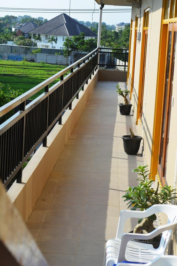 Repag Wayan Canggu Hostel كوتا المظهر الخارجي الصورة