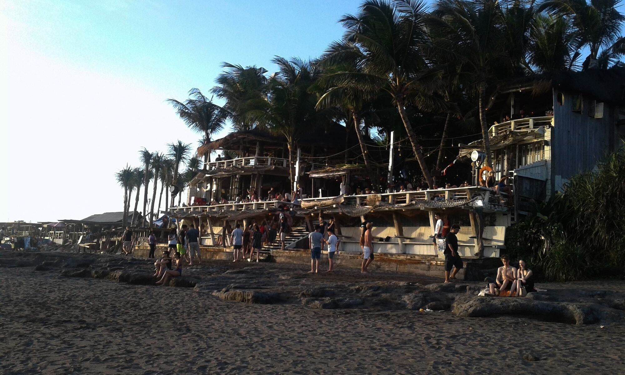 Repag Wayan Canggu Hostel كوتا المظهر الخارجي الصورة
